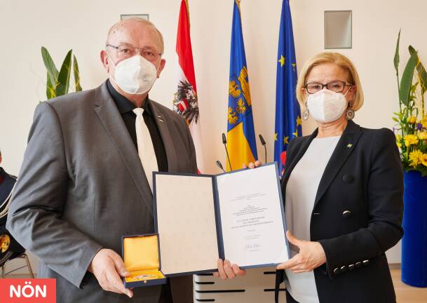 Großes Ehrenzeichen für Hans Gartner Ziersdorf